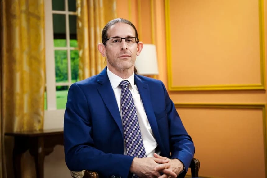 Retsef Levi, experto en gestión de riesgos y sistemas de salud y profesor de la Sloan School of Management del Instituto Tecnológico de Massachusetts, en Nueva York, el 26 de octubre de 2022. (The Epoch Times)