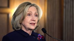 Hillary Clinton dice que no sabía nada de los delitos de Jeffrey Epstein