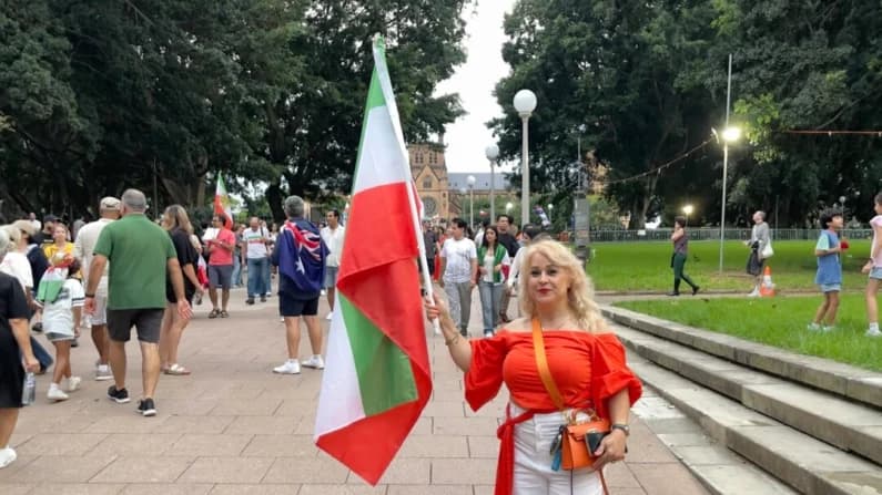 Cientos se manifiestan en Sídney tras ataques de EE. UU. e Israel contra Irán y muerte del ayatolá