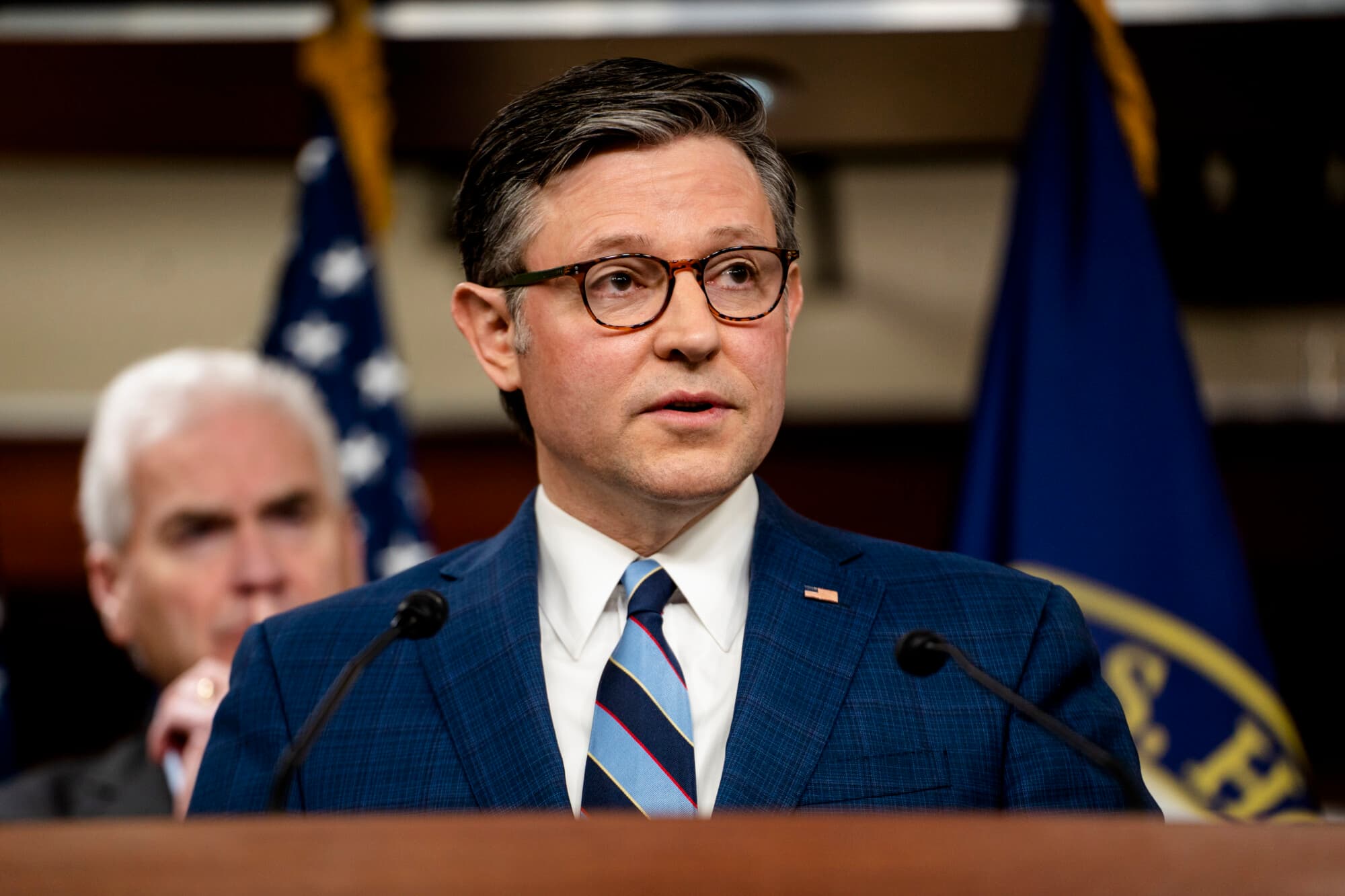 <em>El presidente de la Cámara de Representantes, Mike Johnson (R-La.), durante una rueda de prensa en el Capitolio el 21 de enero de 2026. (Madalina Kilroy/The Epoch Times)</em>