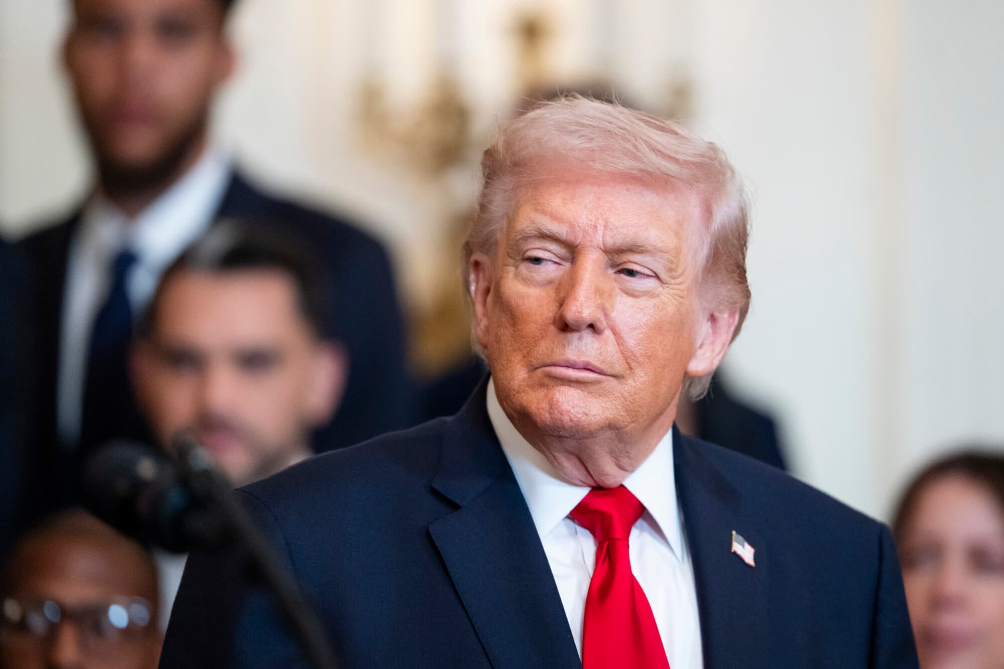 El presidente Trump habla durante una visita a la Casa Blanca de los campeones de la Major League Soccer, el Inter Miami CF, el 5 de marzo de 2026. (Madalina Kilroy/The Epoch Times)