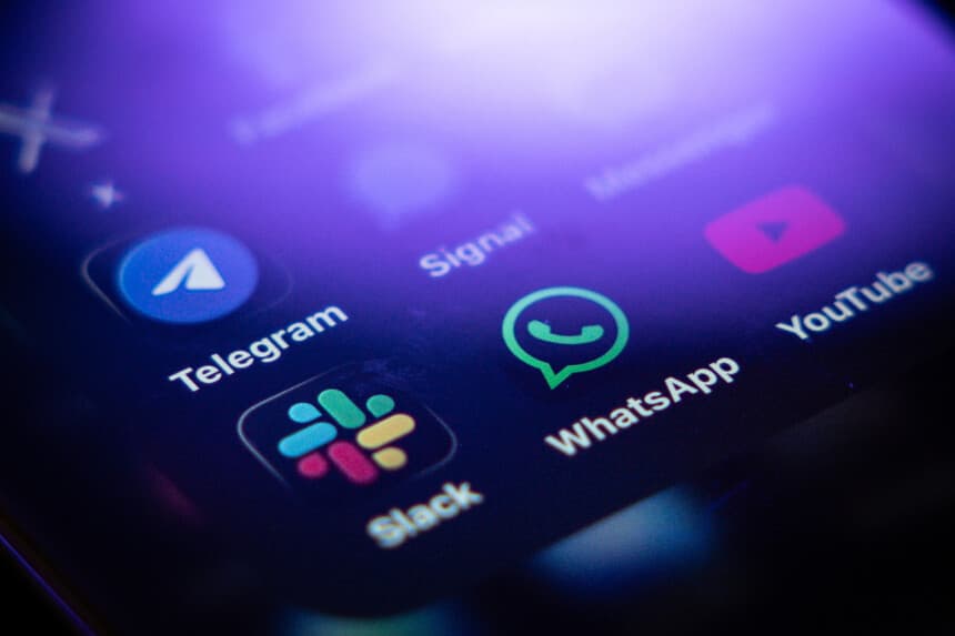 Hackers rusos acceden a cuentas de usuarios de WhatsApp y Signal, según agencias de inteligencia