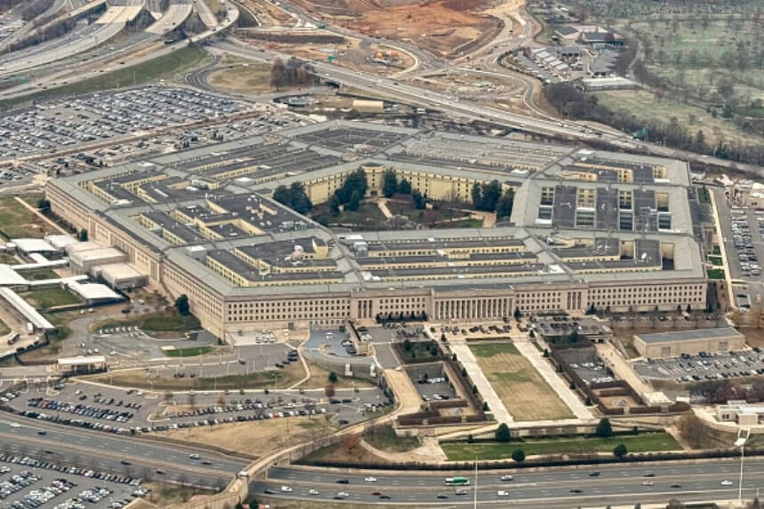 Vista del Pentágono el 13 de diciembre de 2024 en Washington, D. C. Sede del Departamento de Defensa de EE. UU., el Pentágono es uno de los edificios de oficinas más grandes del mundo. (DANIEL SLIM/AFP vía Getty Images)