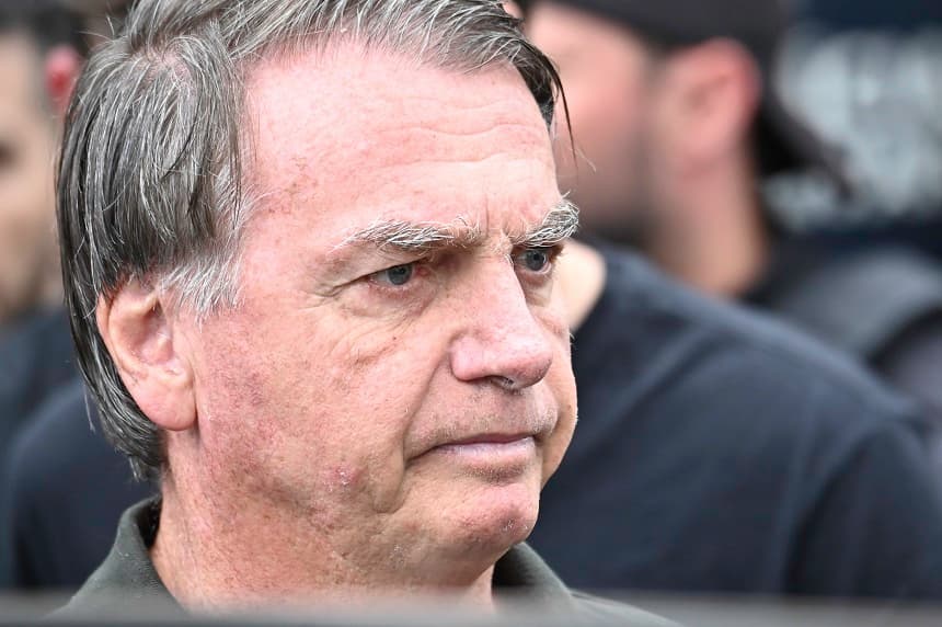 Congreso brasileño aprueba ley para reducir la condena de Bolsonaro, anulando el veto de Lula