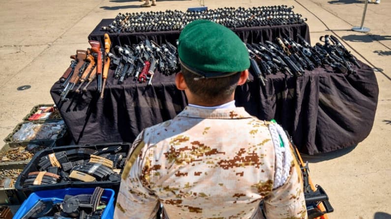 Un comerciante de armas de Arizona acusado de intentar armar a los cárteles mexicanos