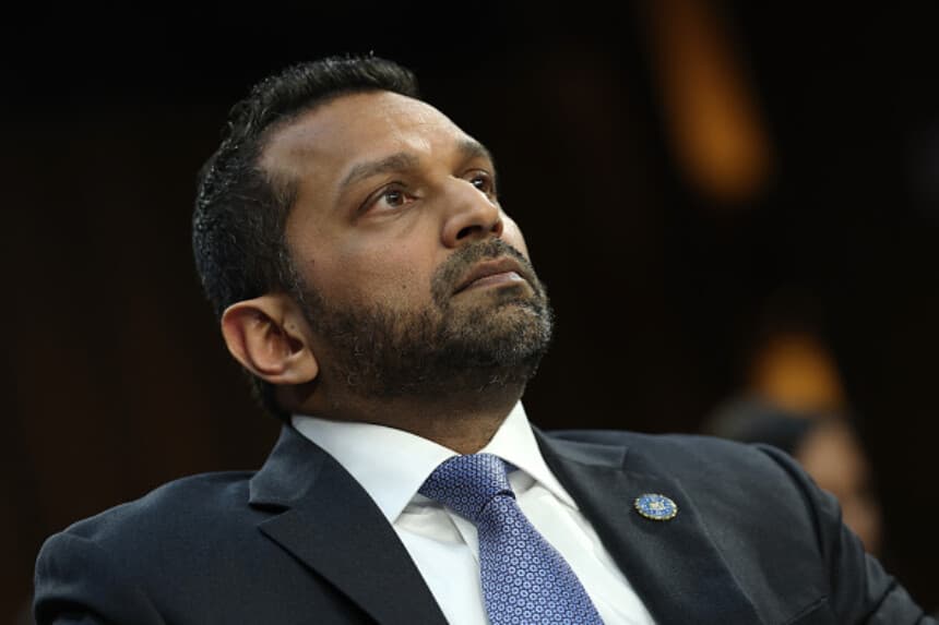El director del FBI, Kash Patel, declara durante una audiencia del Comité de Inteligencia del Senado sobre amenazas internacionales celebrada en el edificio Hart del Senado el 18 de marzo de 2026 en Washington, D. C. La audiencia fue seguida inmediatamente por una sesión a puerta cerrada. (Kevin Dietsch/Getty Images).