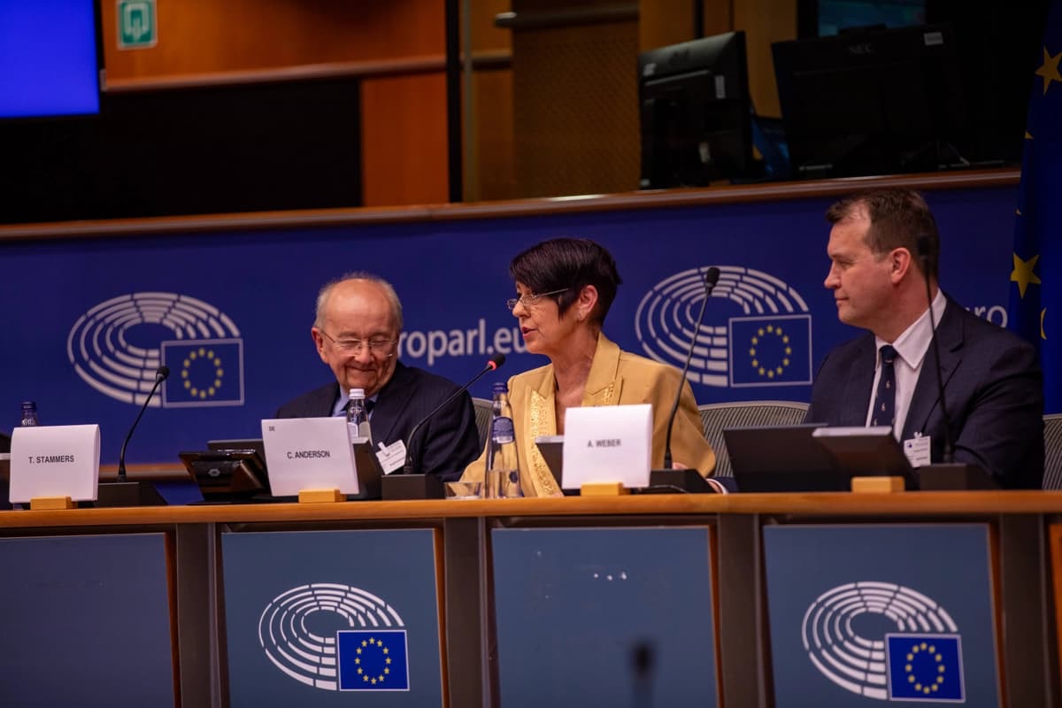 Médicos y legisladores de la UE alertan sobre la sustracción forzada de órganos en China