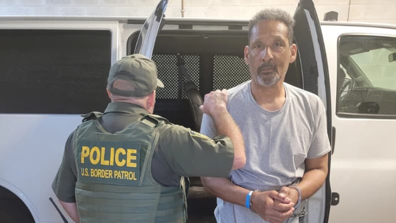 La oficina de la CBP de Tampa alcanza las 1000 detenciones este año