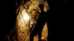 Desmantelan túnel de “huachicol” con sofisticada tecnología conectado a instalaciones de PEMEX en estado fronterizo