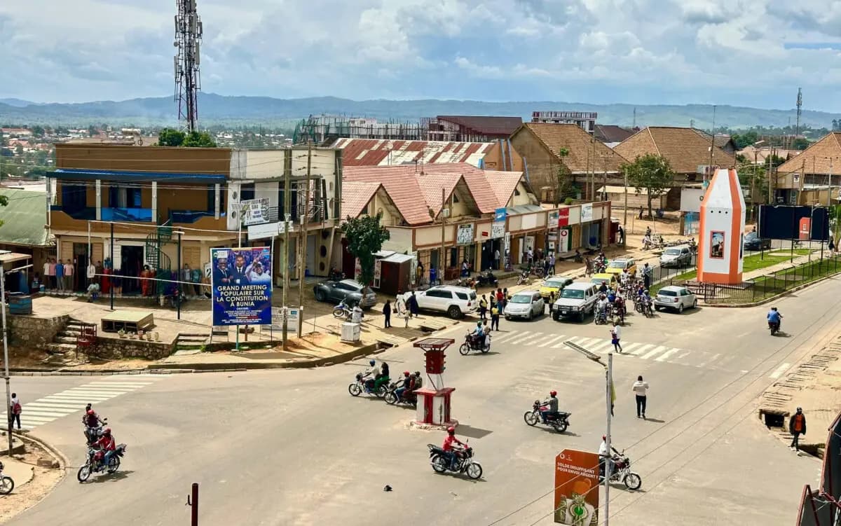 CDC apoya la evacuación segura de estadounidenses afectados por ébola en Congo y Uganda