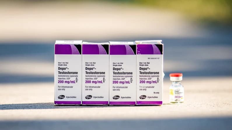 Juez bloquea prohibición de tratamientos químicos para disforia de género en menores
