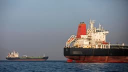Irán crea nueva Autoridad para el estrecho de Ormuz mientras aumentan los costos globales