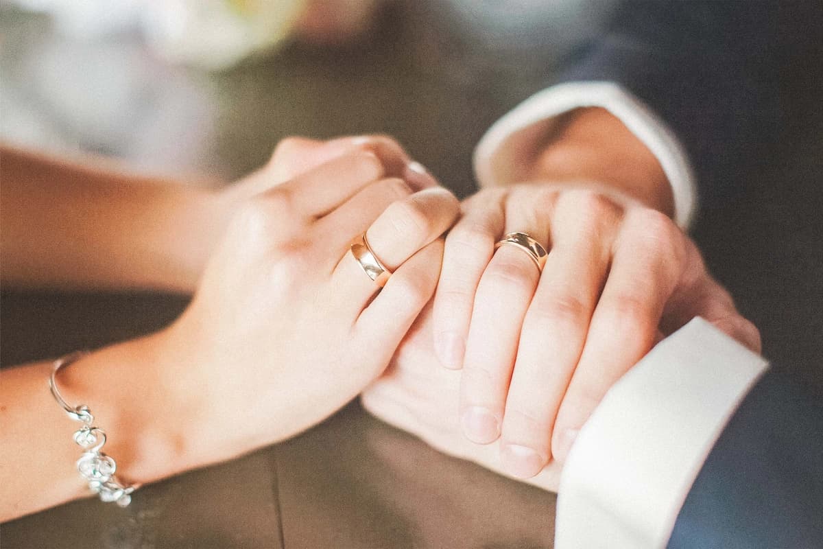 La inesperada conexión entre el matrimonio y el riesgo de cáncer. (Amilao/Shutterstock).