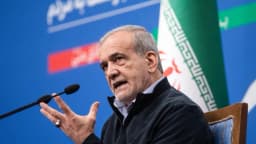 Presidente iraní dice que Teherán no busca armas nucleares