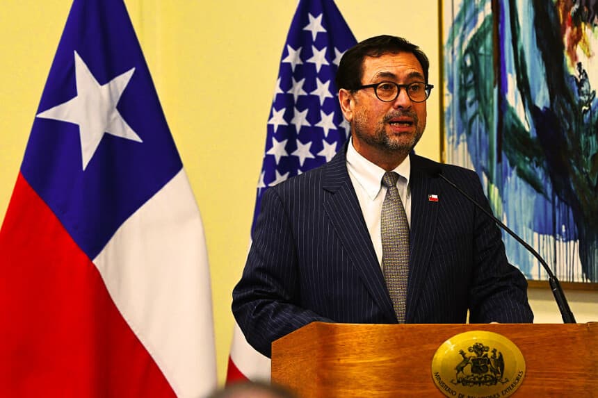 Gobierno chileno convoca a países vecinos por avance del crimen organizado
