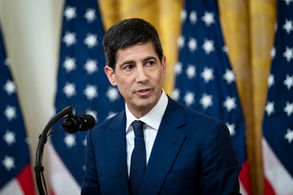 El presidente de la Reserva Federal, Kevin Warsh, habla en la Casa Blanca el 22 de mayo de 2026. (Madalina Kilroy/The Epoch Times)