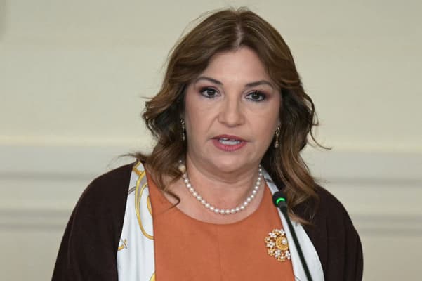 La primera dama de Panamá, Maricel Cohen de Mulino, habla durante la Cumbre de la Coalición Global Fostering the Future Together, organizada por la primera dama de Estados Unidos, Melania Trump, en el Salón Este de la Casa Blanca, en Washington D. C., el 25 de marzo de 2026. (Oliver Contreras / AFP vía Getty Images)
