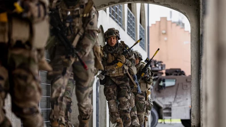 Líderes europeos escépticos ante nuevos llamados a la independencia del apoyo militar estadounidense