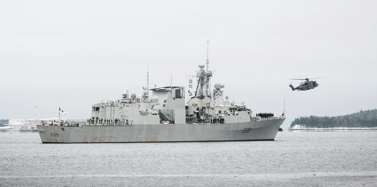 Buque de la Armada canadiense atraviesa el estrecho de Taiwán pese a las advertencias de Beijing