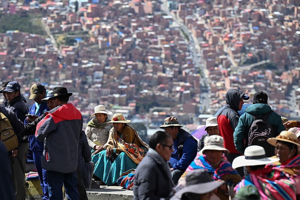Vicepresidente y sectores mediadores llaman a nuevo diálogo tras 25 días de bloqueos en Bolivia