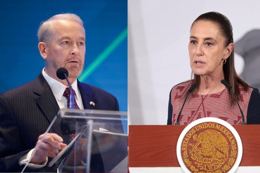 (Izq.-Dcha.) Fotografía de archivo del embajador de Estados Unidos en México, Ronald Johnson, hablando en Ciudad de México, México. (EFE/ Sáshenka Gutiérrez) / La presidenta de México, Claudia Sheinbaum, habla durante una rueda de prensa el 25 de mayo, en el Palacio Nacional de Ciudad de México, México. (EFE/ José Méndez)