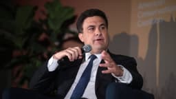 EE. UU. anuncia posible embajador en medio de la contienda presidencial de Colombia