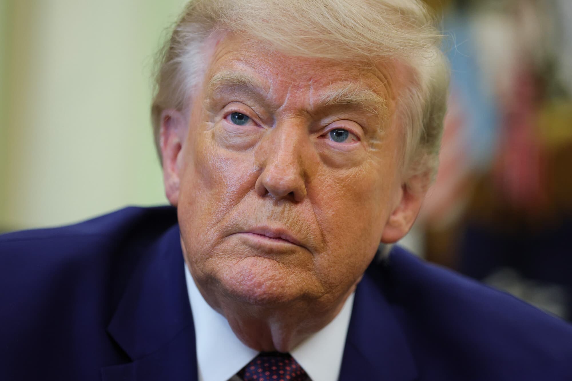 Trump condena el comunismo y dice que su popularidad conduce a "la muerte, la destrucción y la miseria"