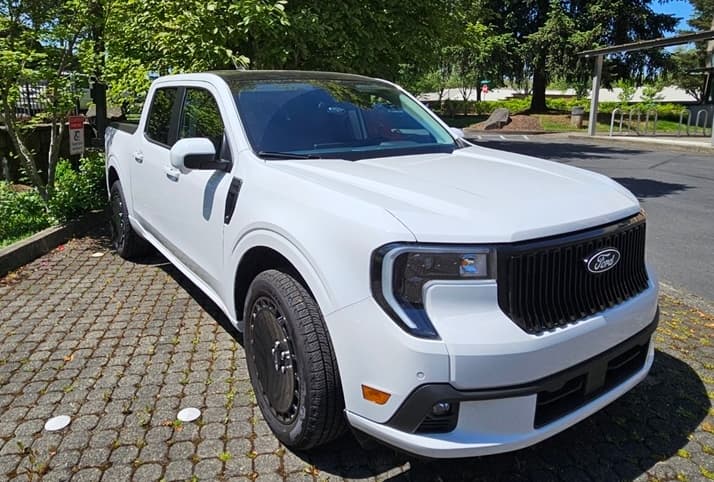 La Ford Maverick Lobo es una camioneta pequeña algo diferente