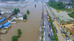 Cerca de 10,000 evacuados por lluvias excepcionales en el centro de China