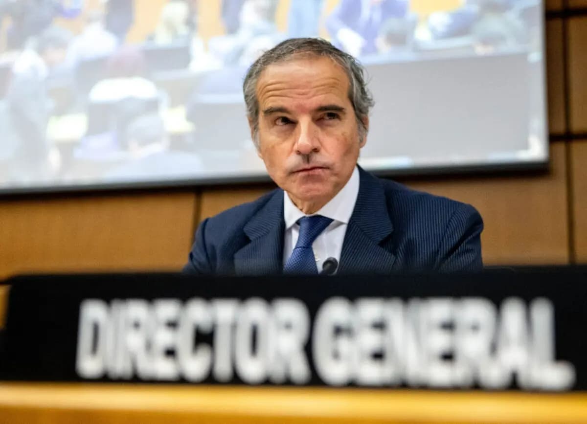 El director general del Organismo Internacional de Energía Atómica (OIEA), Rafael Grossi, asiste a la reunión de la Junta de Gobernadores del OIEA en la sede del organismo en Viena, Austria, el 30 de enero de 2026. (Joe Klamar/AFP vía Getty Images)