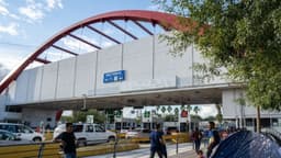 Detienen en EE. UU. a funcionario de Aduanas de México por presuntos vínculos con el crimen organizado