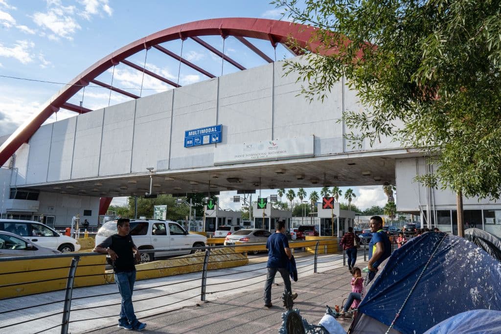 Puente Internacional cerca del punto de control fronterizo con Estados Unidos, en Matamoros, estado de Tamaulipas, México, el 05 de noviembre de 2019. (LEXIE HARRISON-CRIPPS/AFP vía Getty Images)