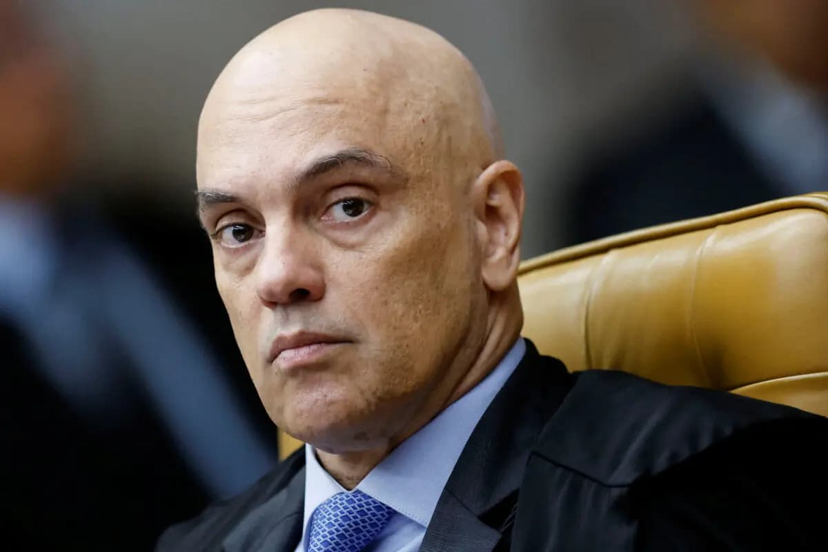 El juez de la Corte Suprema de Brasil, Alexandre de Moraes, asiste a una sesión de la Corte Suprema en Brasilia, Brasil, el 27 de noviembre de 2024. (Adriano Machado/Reuters).