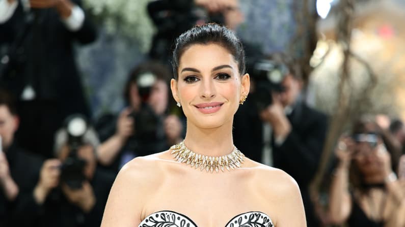 Anne Hathaway en la dulce espera de su tercer hijo