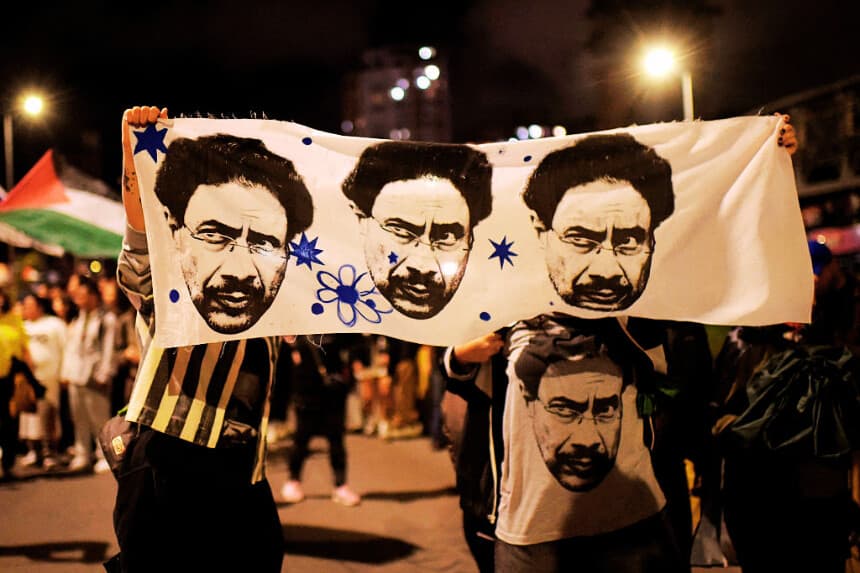 Los partidarios del candidato presidencial colombiano Iván Cepeda, el 21 de junio de 2026. (Sebastián BARROS / AFP vía Getty Images)