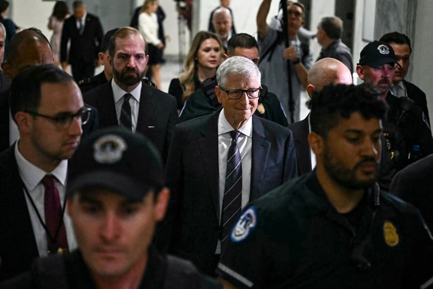 El cofundador de Microsoft, Bill Gates (C), en Washington, el 10 de junio de 2026. (Kent Nishimura/AFP vía Getty Images)
