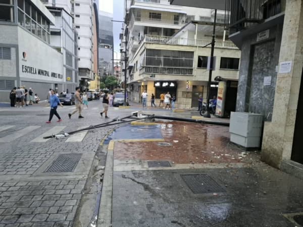 Una calle de Caracas durante la noche del 24 de junio del 2026 en Caracas, Venezuela. (Yasmila Márquez, The Epoch Times)