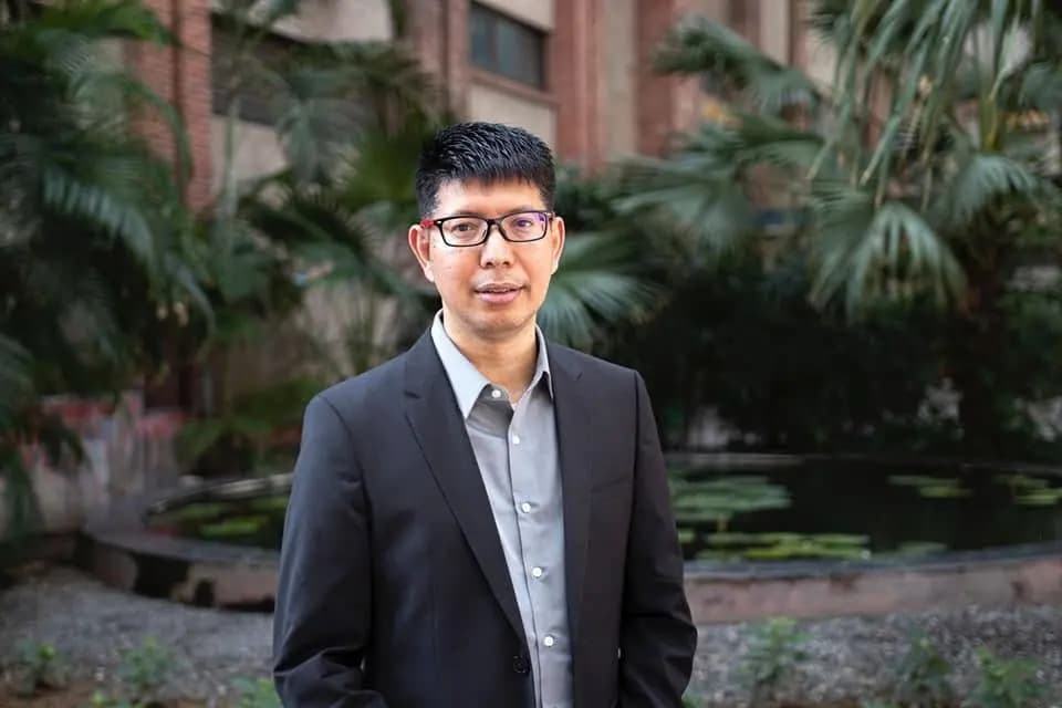 <em>U Min Zin, director ejecutivo del Instituto de Estudios Estratégicos y Políticos, permanece detenido en China desde principios de junio de 2026. (Min Zin vía Facebook).</em>