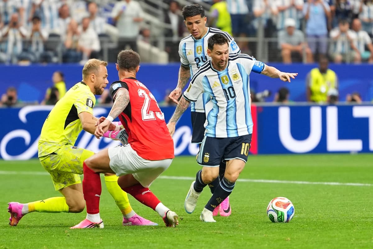 EE. UU. incauta cientos de sitios web que transmitían ilegalmente la Copa del Mundo