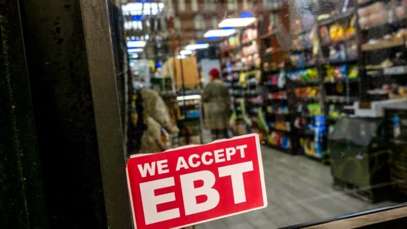 Inmigrantes ilegales admiten participar en fraude de $760,000 en beneficios SNAP