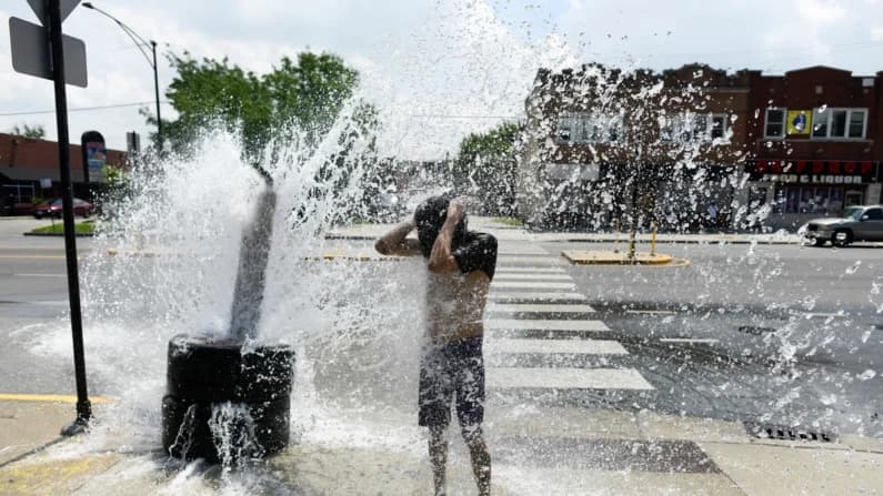 Se cancelan eventos del 4 de julio en el Este de EE. UU. por ola de calor y emergencia eléctrica