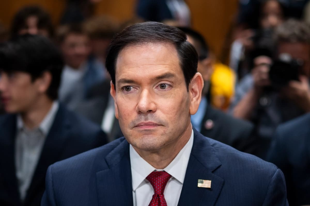 El secretario de Estado Marco Rubio llega para testificar ante el Comité de Relaciones Exteriores del Senado en el Capitolio, en Washington, el 2 de junio de 2026. (Madalina Kilroy/The Epoch Times)
