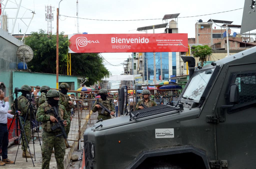Hallan y decomisan 1088 explosivos cerca de la frontera entre Ecuador y Perú