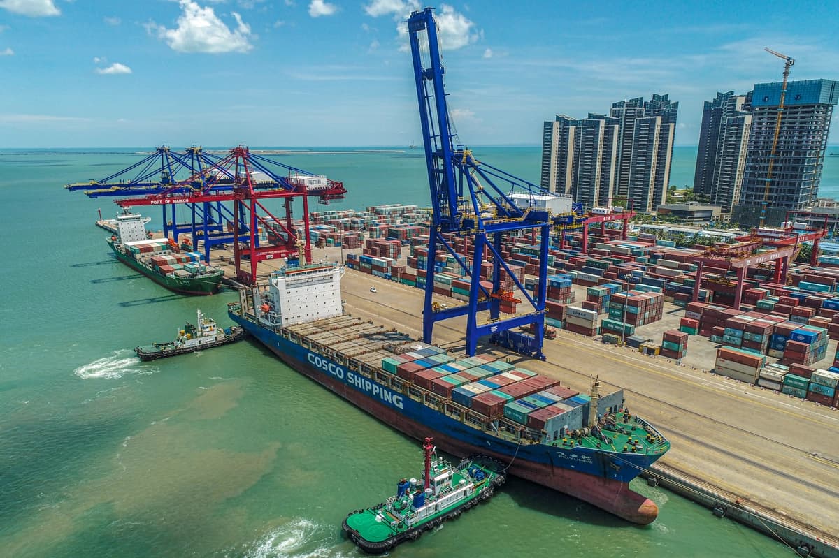 Puerto de libre comercio de Hainan en China avanza, pero los beneficios siguen desiguales
