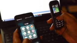 Mantener la calma ante llamadas urgentes previene los fraudes telefónicos, explica experta