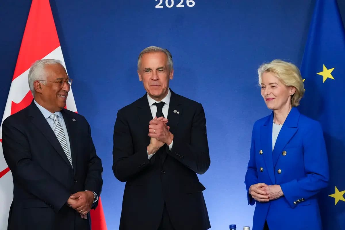 <em>El primer ministro canadiense, Mark Carney, se reúne con la presidenta de la Comisión Europea, Ursula von der Leyen, y el presidente del Consejo Europeo, Antonio Costa, en la cumbre del G7 celebrada en Evian-les-Bains, Francia, el 15 de junio de 2026. (Foto: Vadim Ghirda/AP).</em>