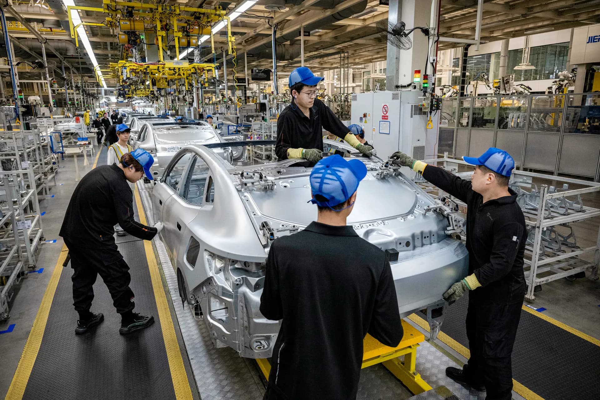 Canadá da la bienvenida a los autos chinos y por qué es importante para EE. UU.