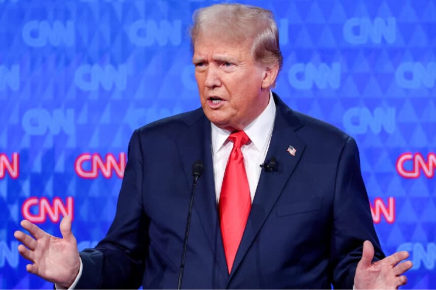 Trump pide a la Corte Suprema reabrir demanda por difamación contra CNN