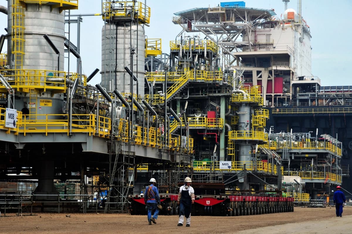 Los compradores chinos de petróleo iraní se enfrentan a sanciones estadounidenses aún más severas