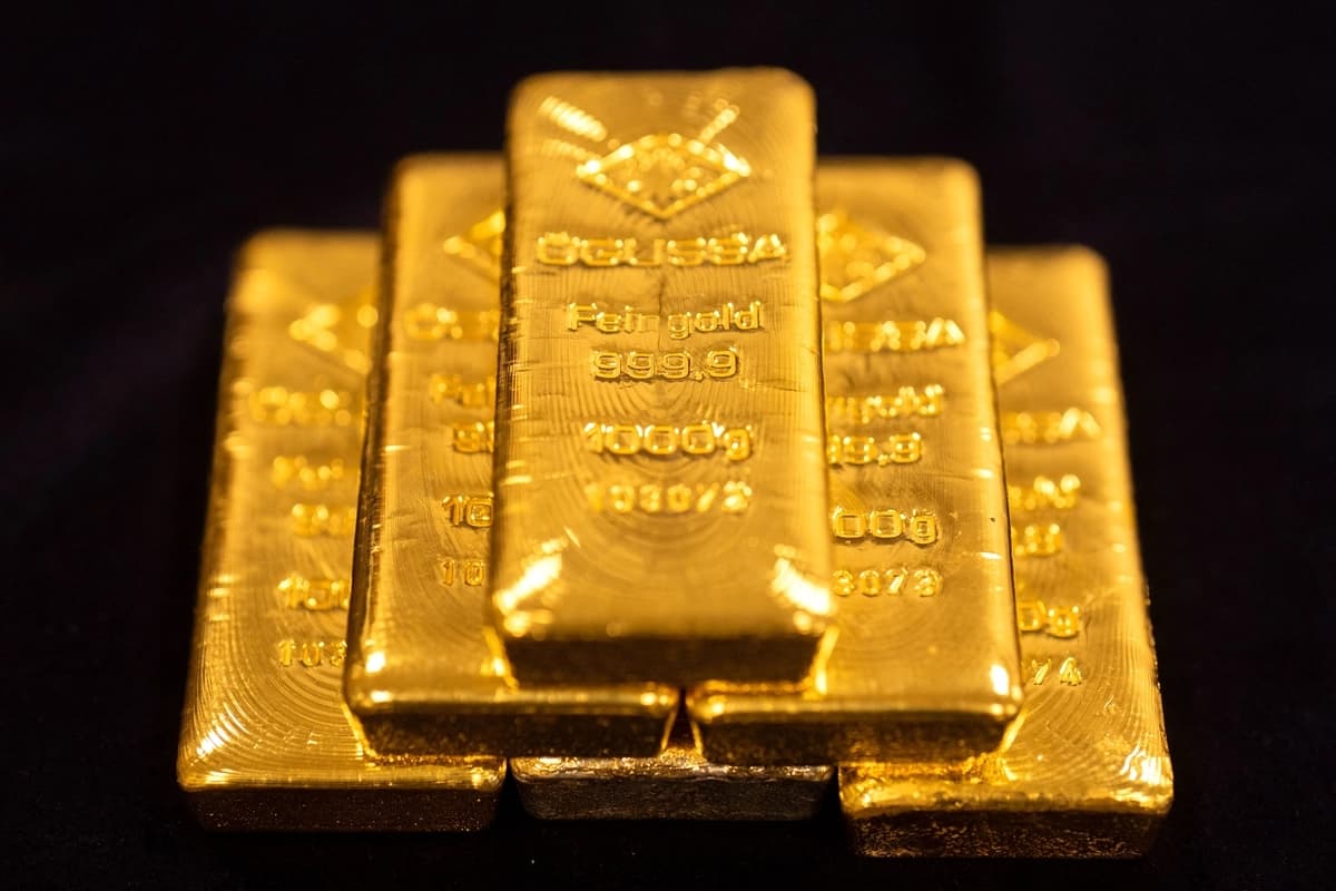 Los precios del oro se disparan a su nivel más alto en más de tres meses
